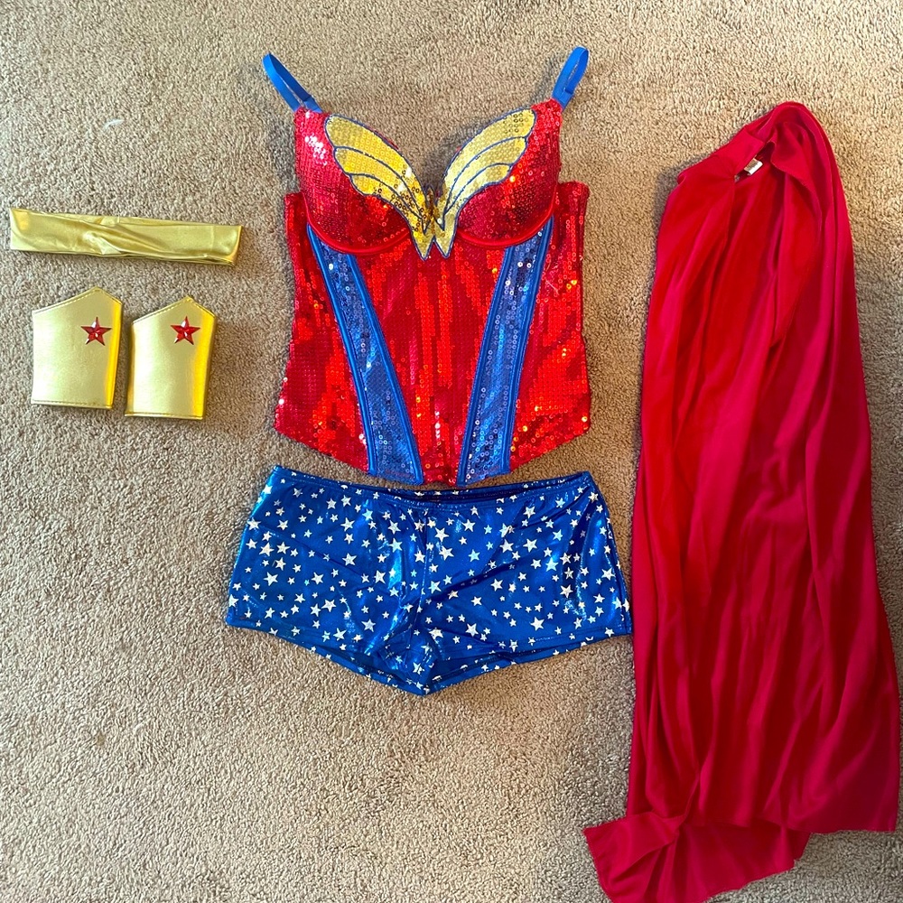 Wonder Woman Costume